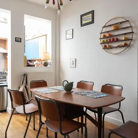 Harmonious 100 M With Garden Near The Park! Apartment *