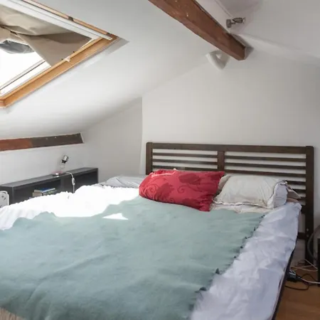 Harmonious 100 M With Garden Near The Park! Apartment *