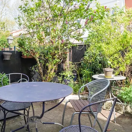 Harmonious 100 M With Garden Near The Park! Apartment *